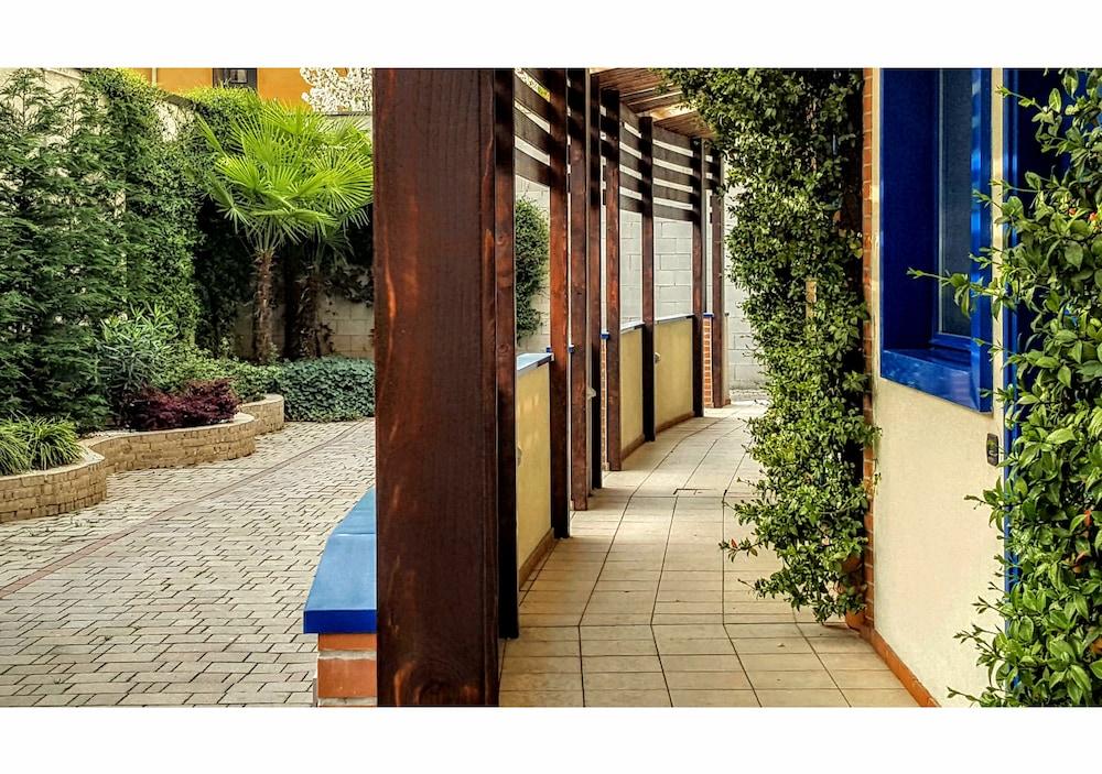 Welcome Hotel Legnano Zewnętrze zdjęcie